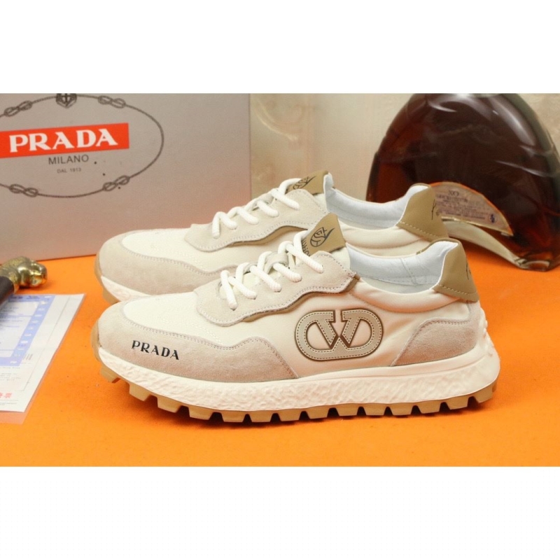 Pra*a sneakers
